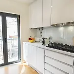 Apartment Graca Heartwarming Flat Lisbon